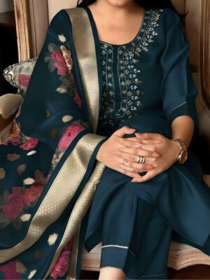 Elegant Emerald Green Silk Salwar Kameez with Floral Organza Dupatta