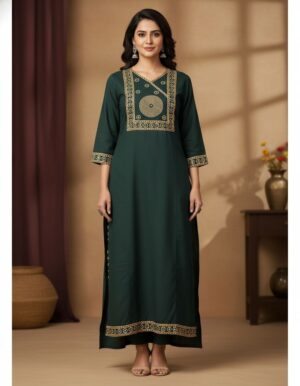 Elegant Embroidered Kurti Set – Timeless Ethnic Sophistication